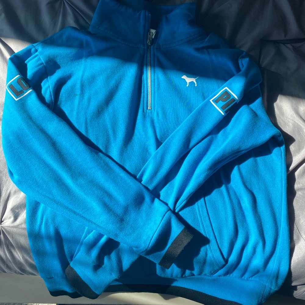 VS pink 1/4 zip